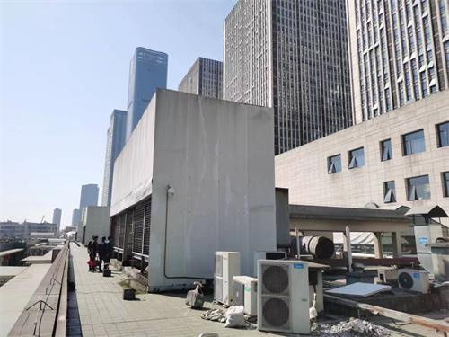 介紹些清洗開式冷卻塔的方法